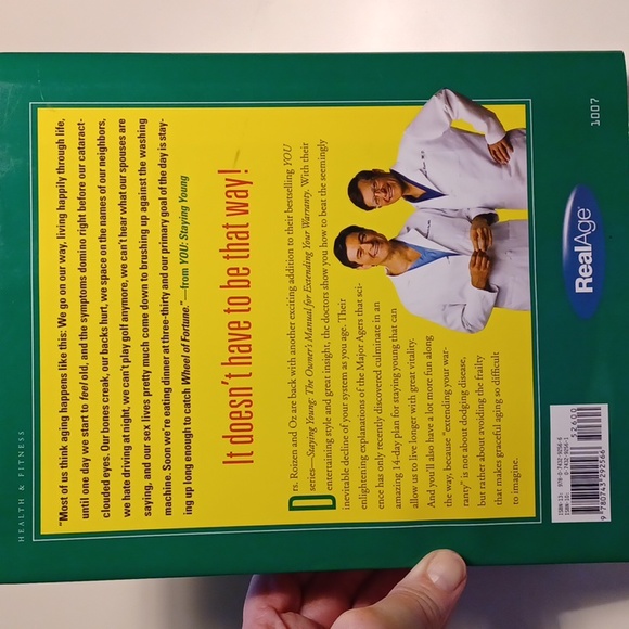 YOU  STAYING YOUNG - Hardback Book - NWOT - Picture 3 of 11